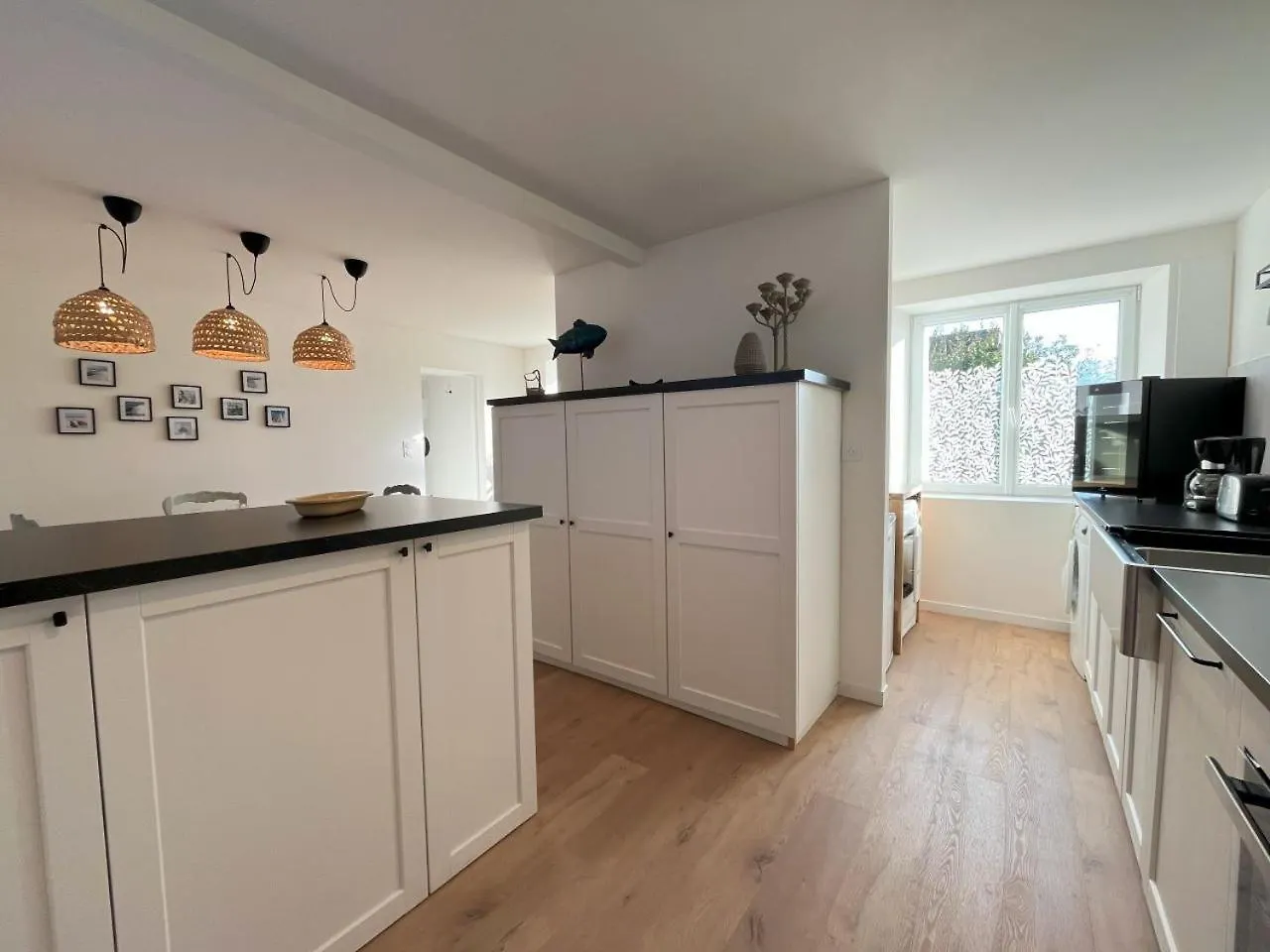Maison Renovee 3 Chambres Pour 5 Personnes, Proche Mer, Parking Cleder