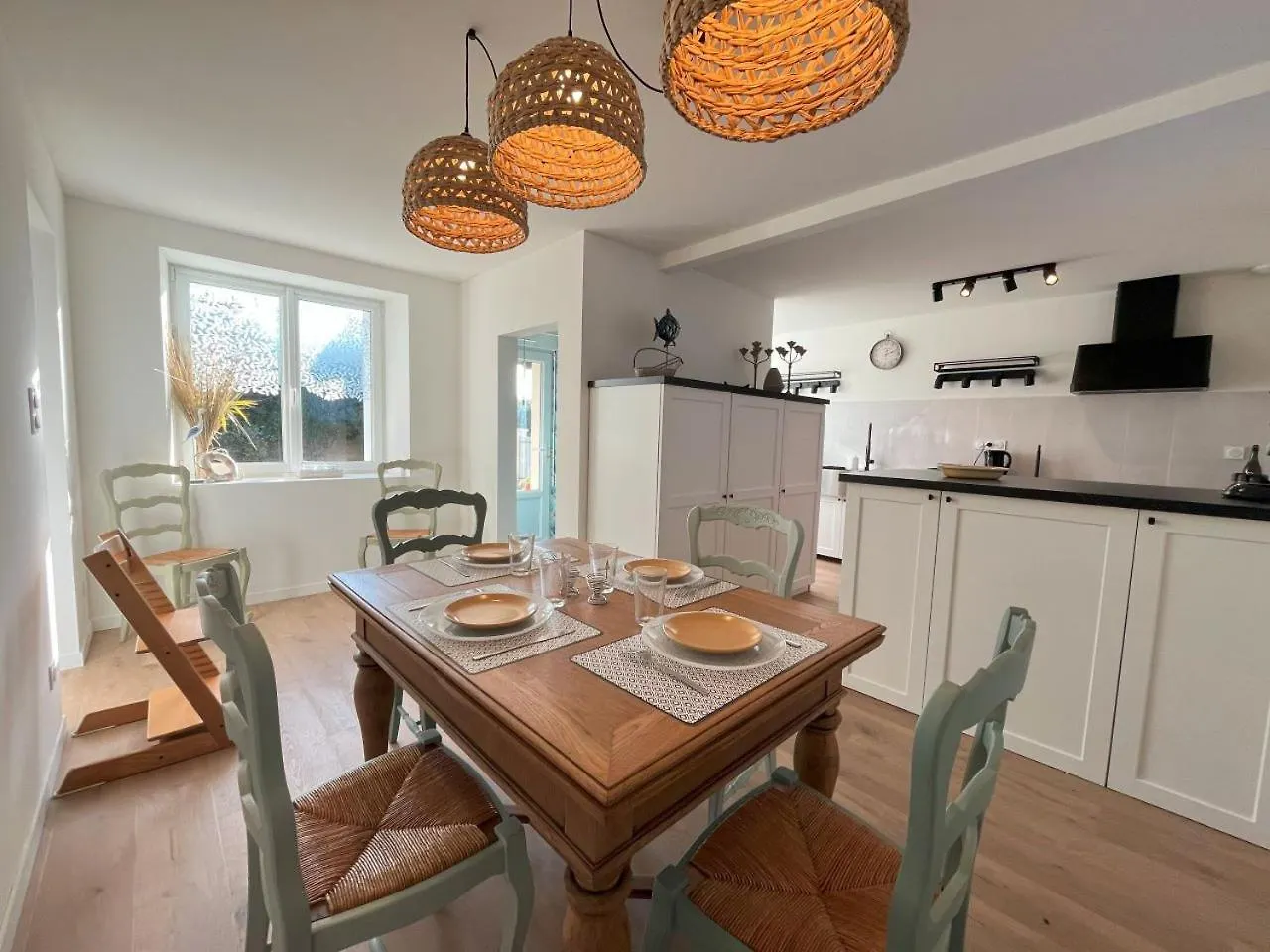 Prázdninový dům Maison Renovee 3 Chambres Pour 5 Personnes, Proche Mer, Parking Cléder